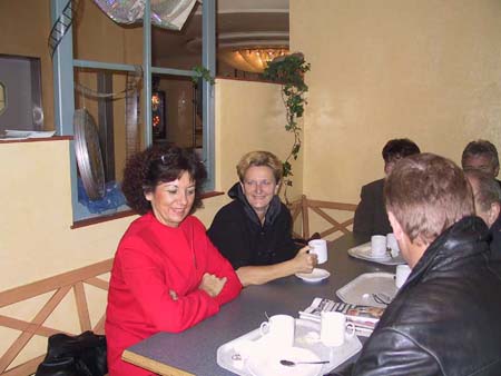 108-0879_IMG