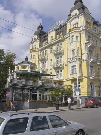 110-1022_img