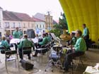 109-0985_IMG